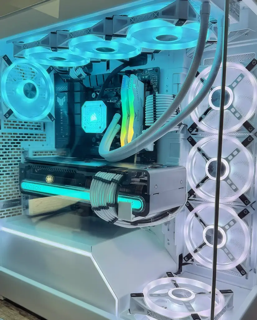 Montaje Gaming PC Phanteks Salamanca